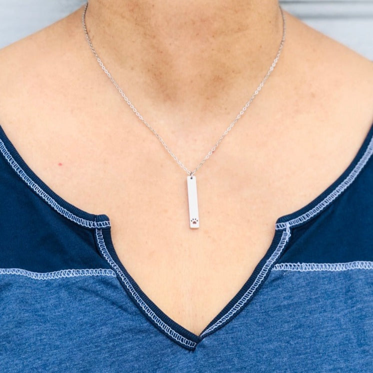 Stainless Steel Pawprint Necklace - Perfect Gift for Dog Lovers!